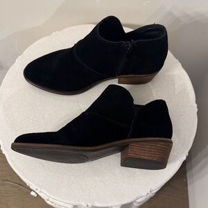 Lucky Brand Chic Black Suede Leather Women's Ankle Booties Boots Casual Size 6M